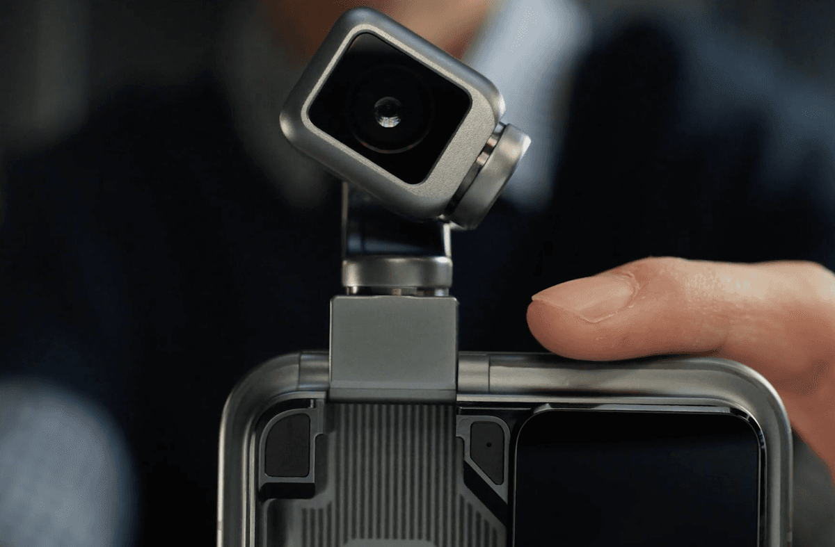 Honor Robot Phone: This 200MP Camera Moves and Interacts Like a Robot